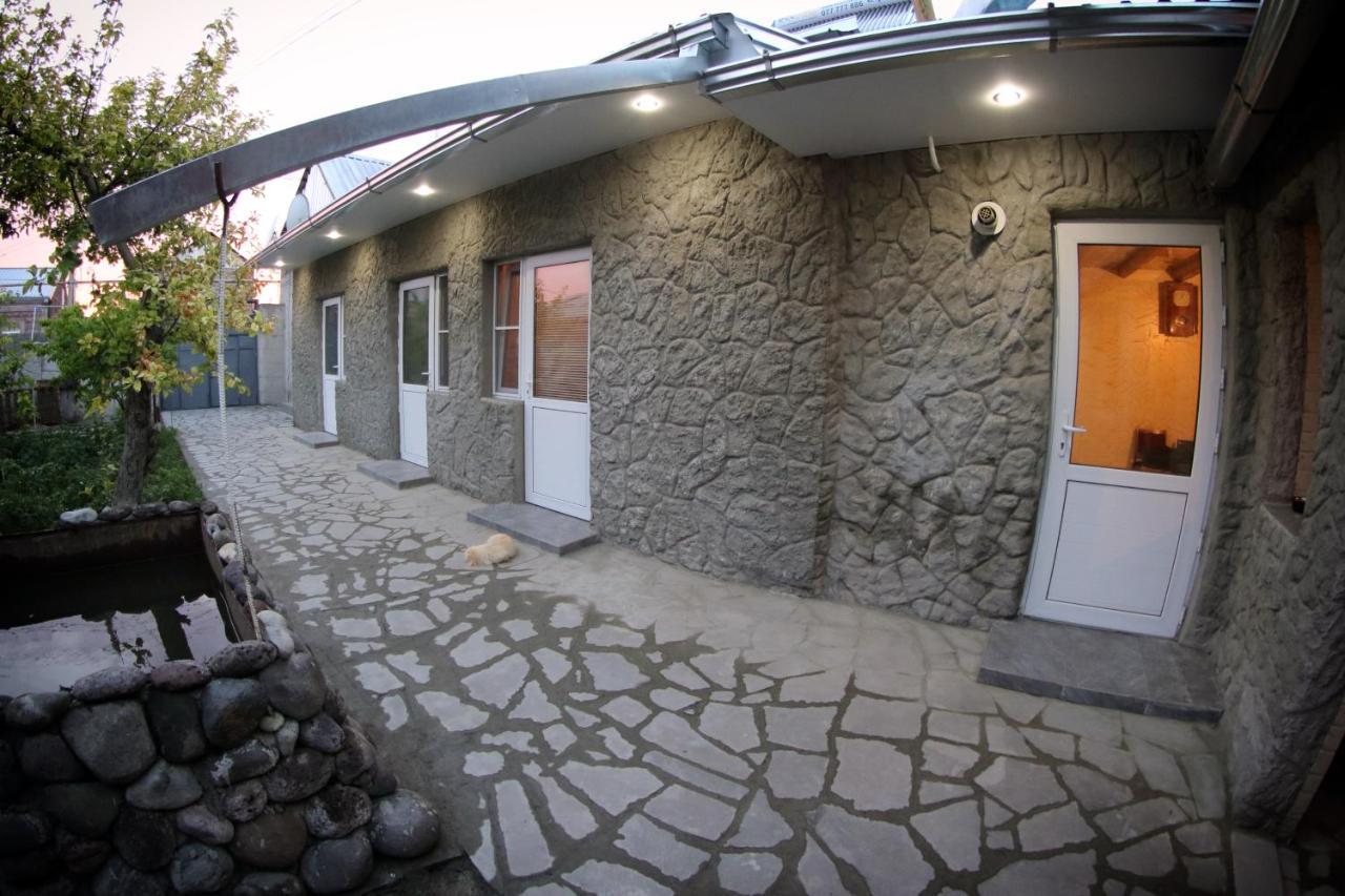 Vanand Guest House Γκιουμρί Εξωτερικό φωτογραφία