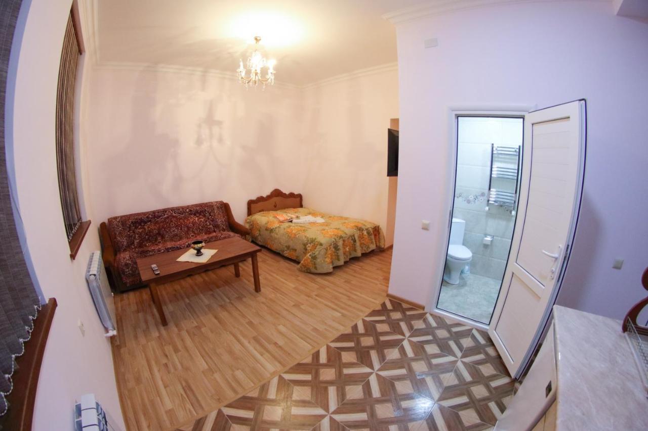 Vanand Guest House Γκιουμρί Εξωτερικό φωτογραφία