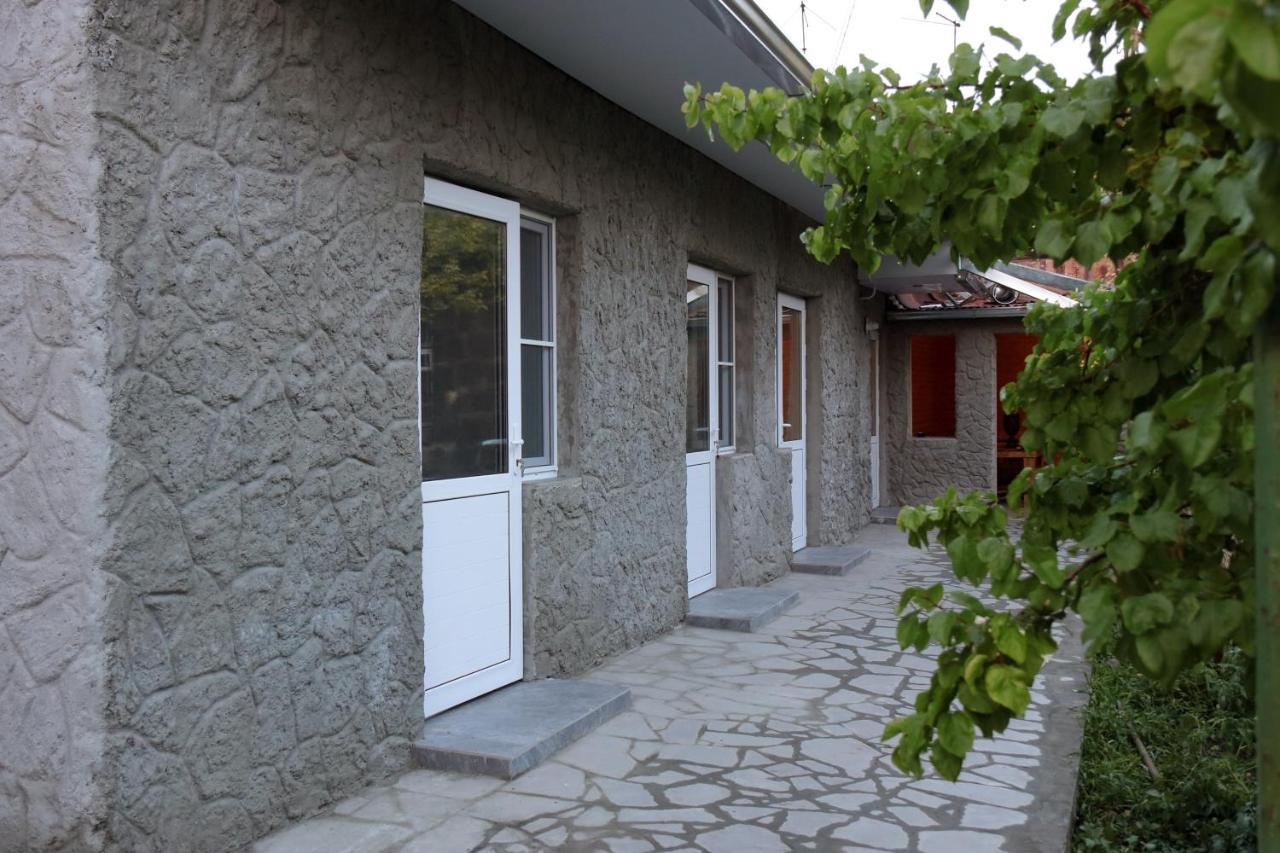 Vanand Guest House Γκιουμρί Εξωτερικό φωτογραφία